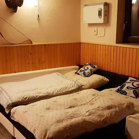 Chata Krpáčovo, Nízke Tatry - Na Kraji Lesa